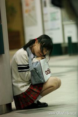 女王美脚踩踏家园