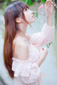 美女的尿口隐私图片