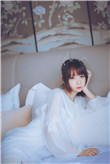 紧身牛仔裤少妇高潮在线